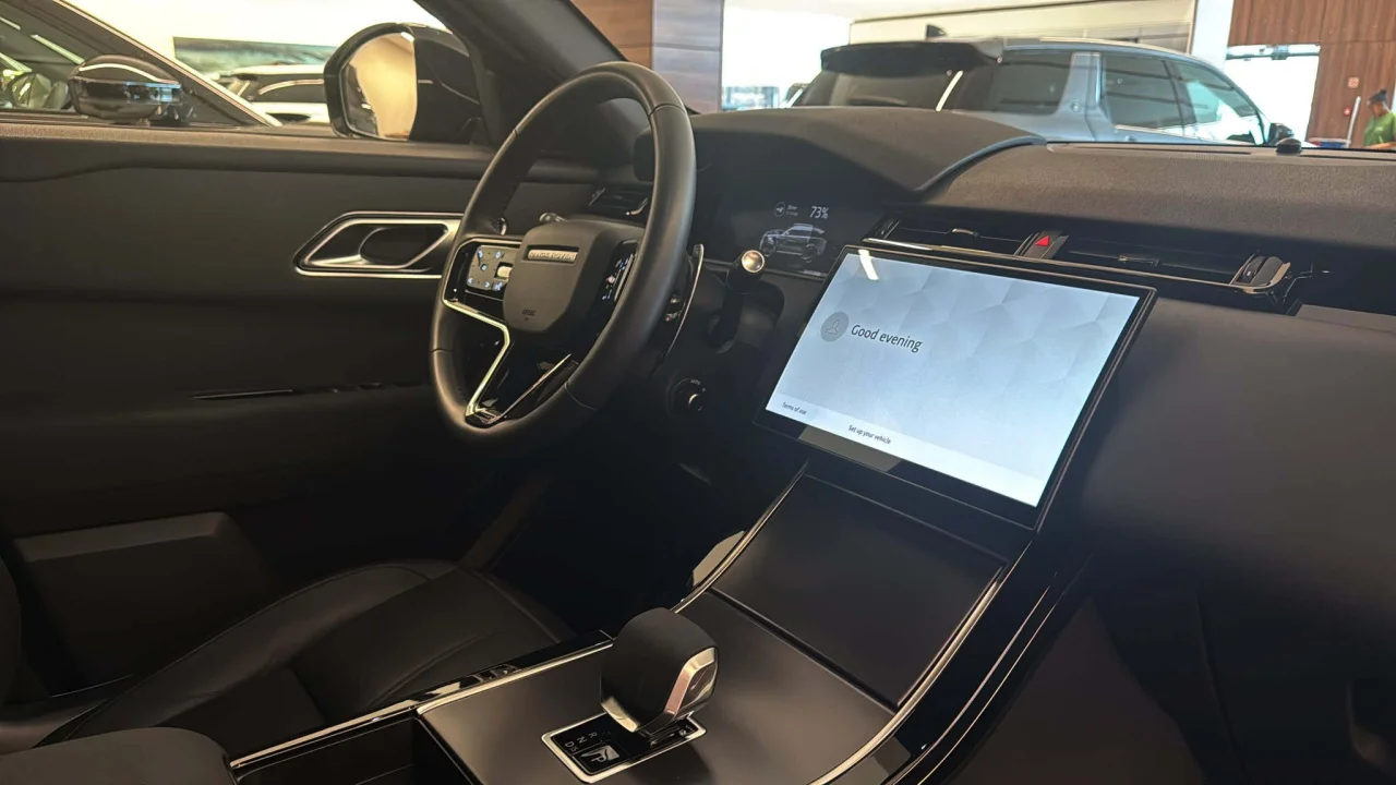 Land Rover Velar P404e Dynamic SE 2
