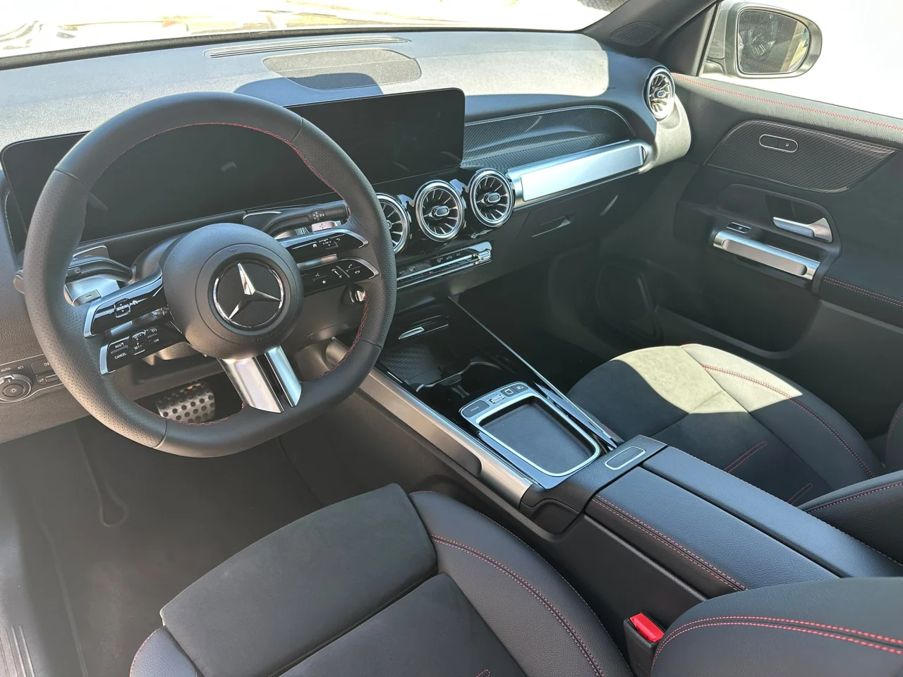 Mercedes Classe GLB 180d AMG Advanced Plus - 7 Lugares 1