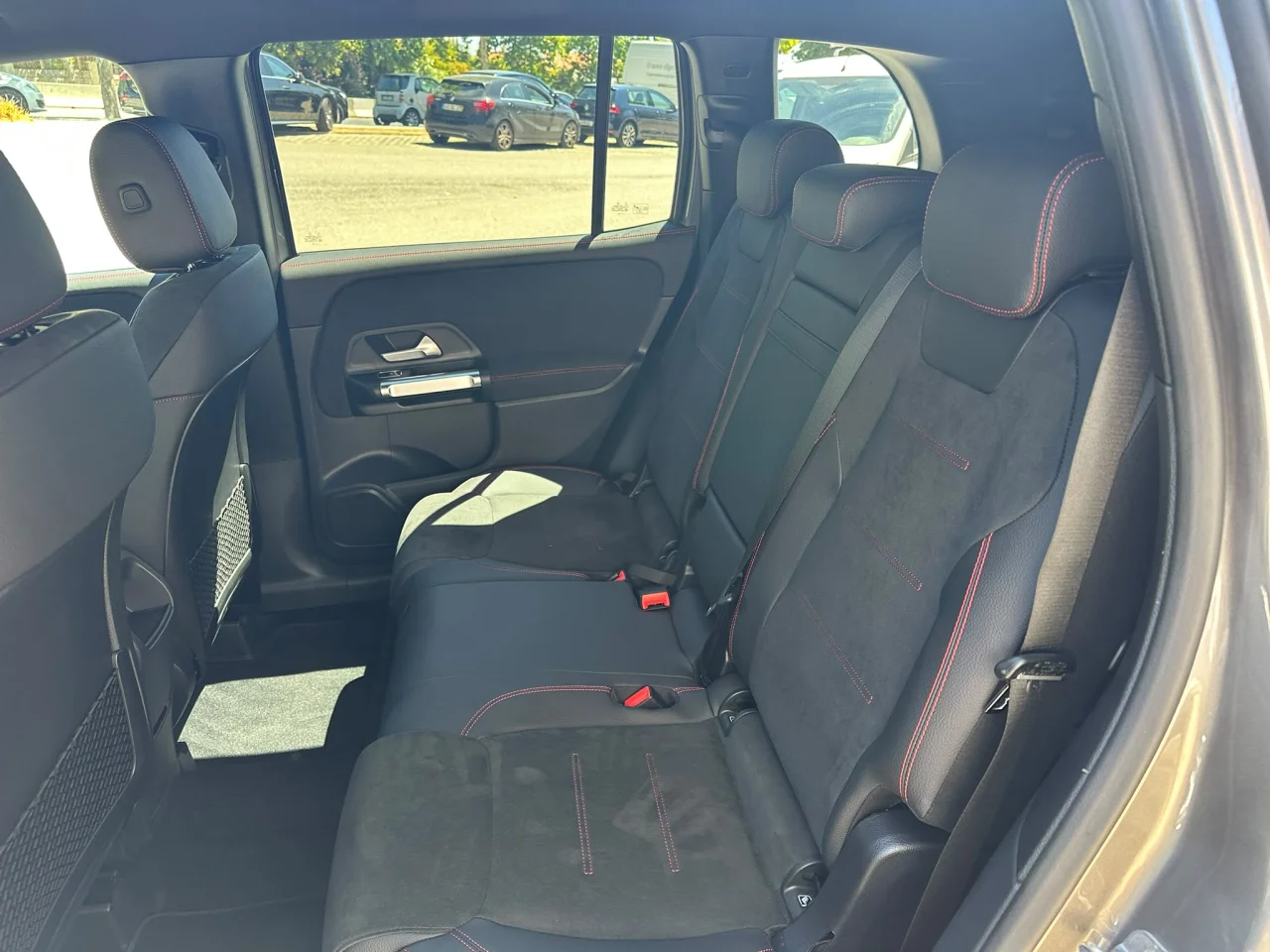 Mercedes Classe GLB 180d AMG Advanced Plus - 7 Lugares 4