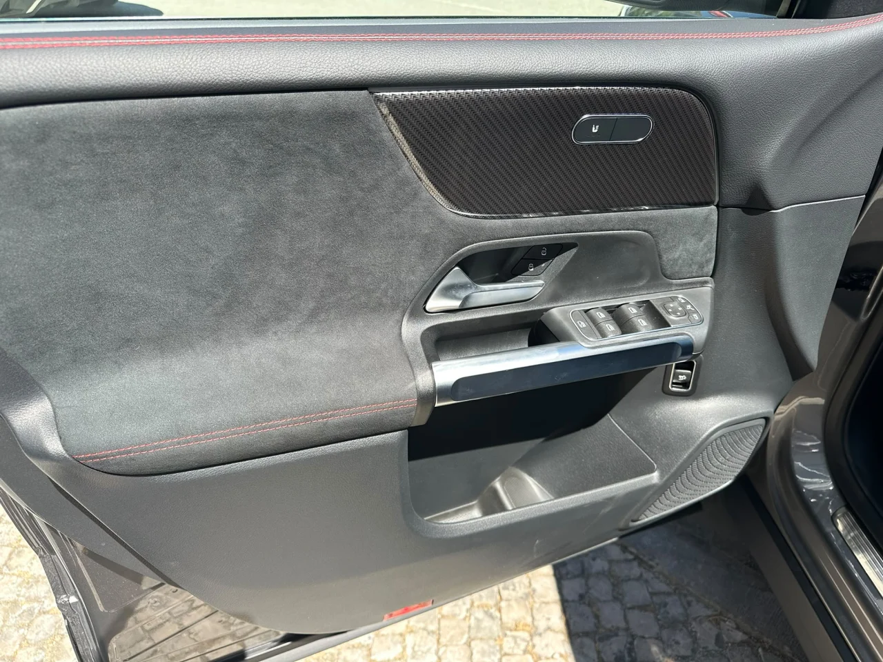 Mercedes Classe GLB 180d AMG Advanced Plus - 7 Lugares 5