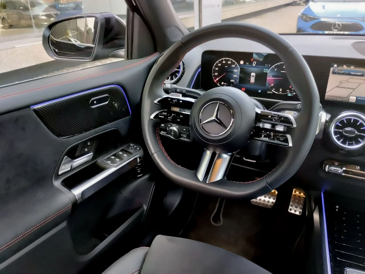 Mercedes Classe GLB 180d AMG Advanced Plus - 7 Lugares 3