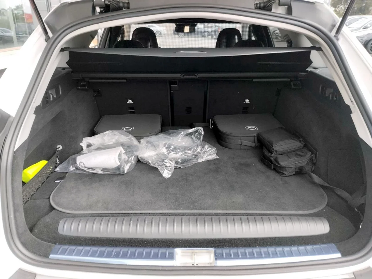 Mercedes Classe E 300de Station All Terrain Avantgarde Advanced 4 Matic 11