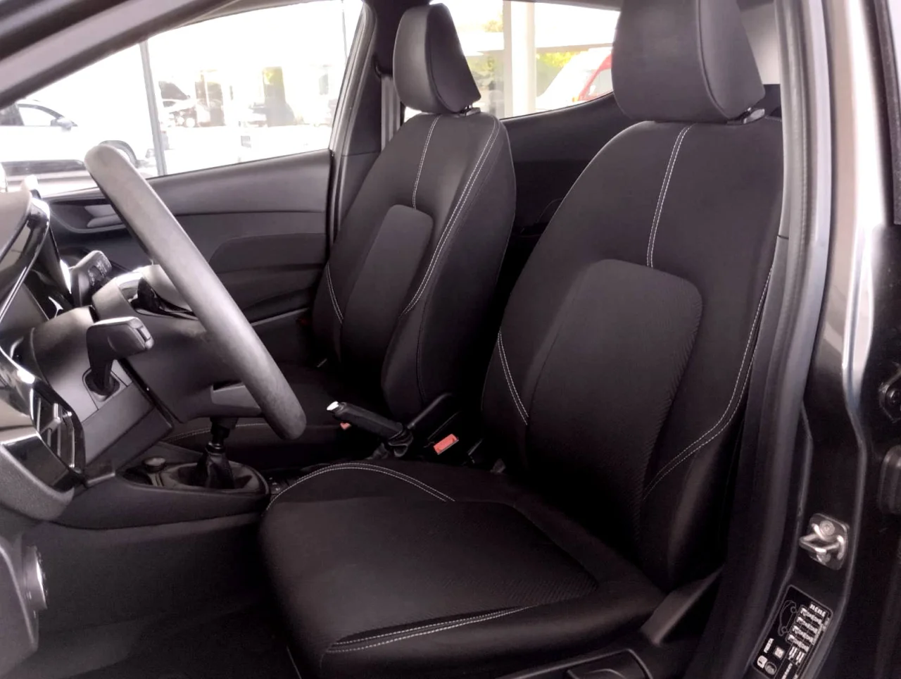 Ford Fiesta 1.0 Ecoboost Titanium 7