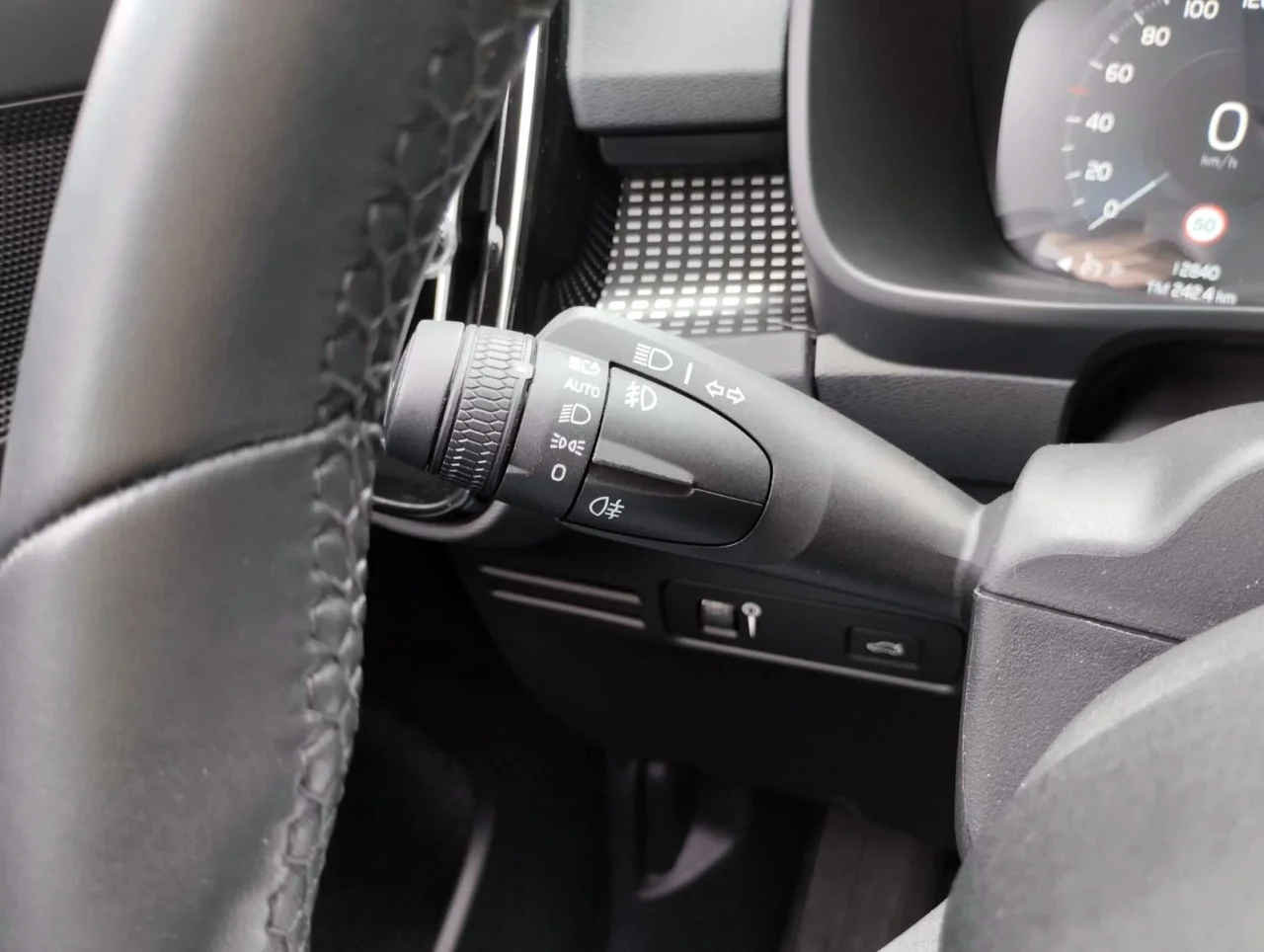 Volvo XC40 T2  Core Auto 4