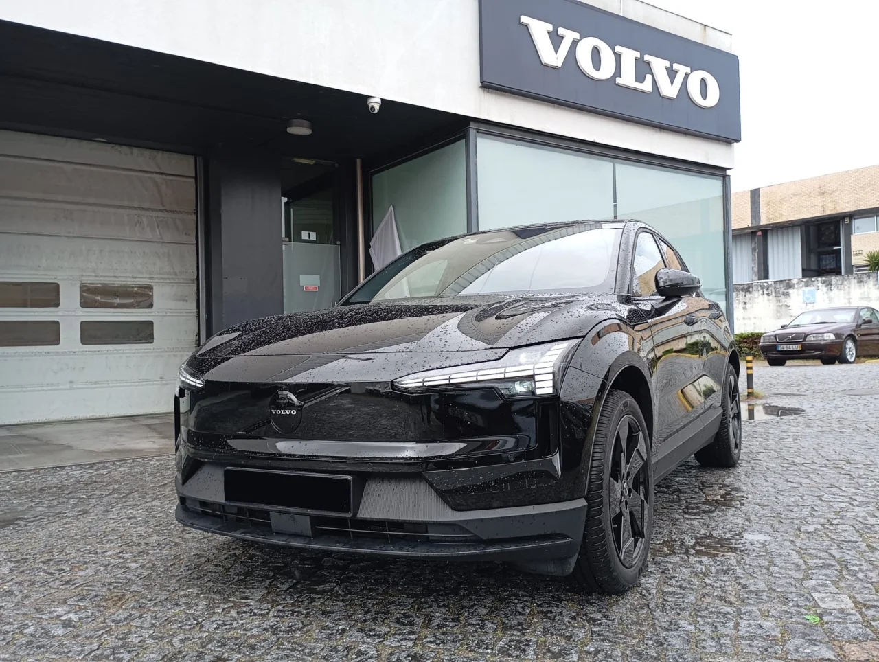 Volvo EX30 Black Edition Single Motor Extended Range