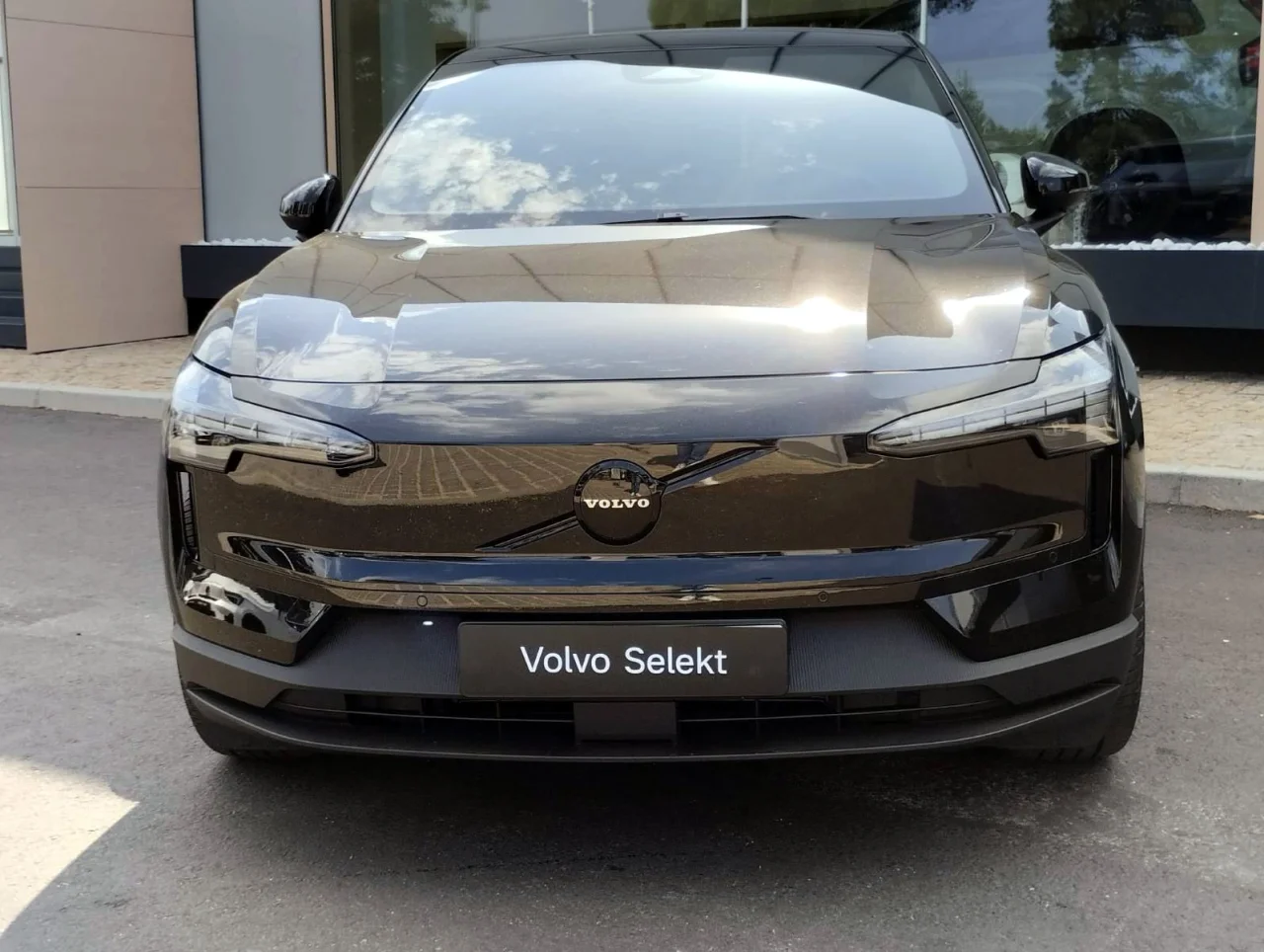 Volvo EX30 Black Edition Single Motor Extended Range 15