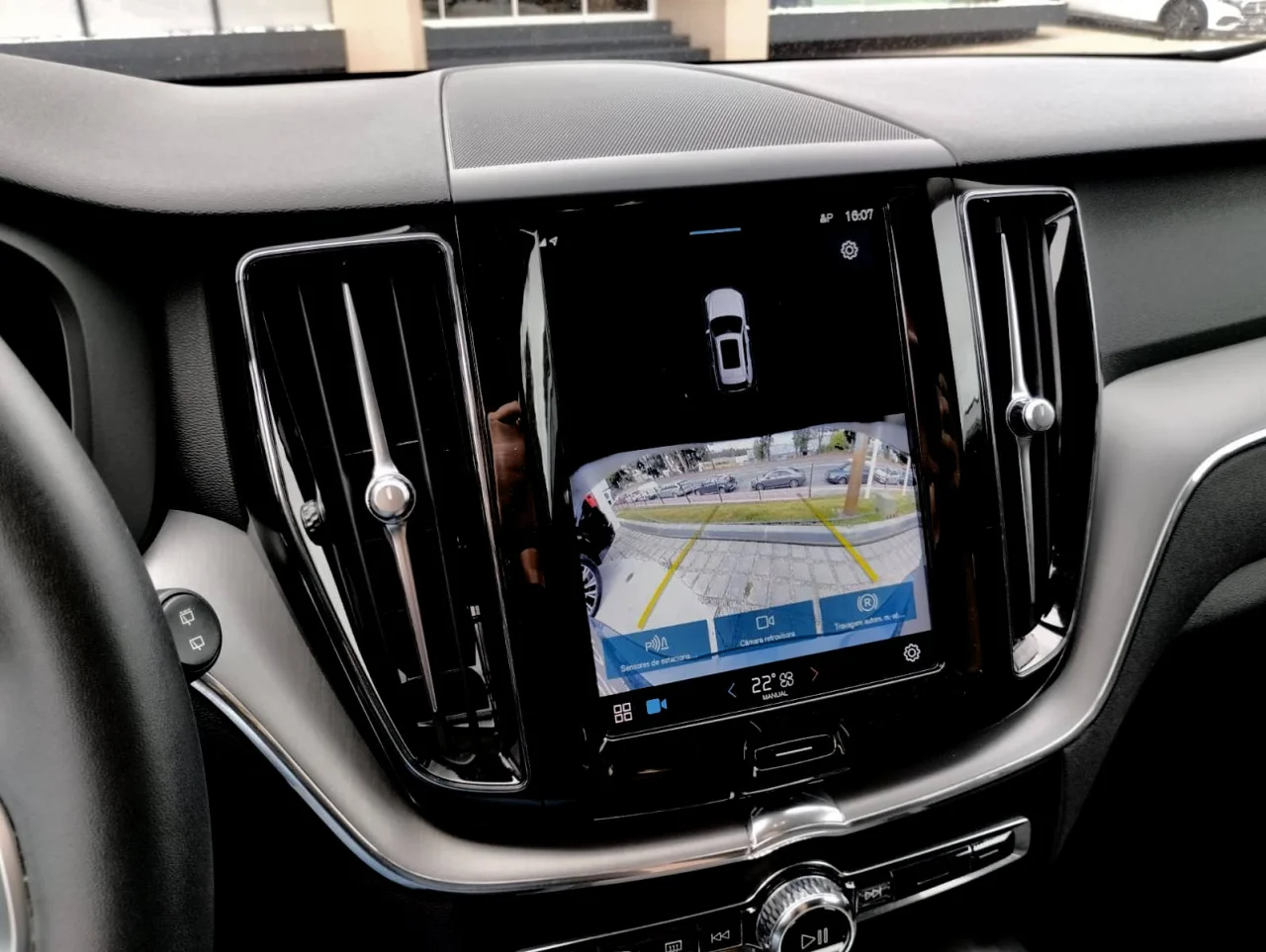 Volvo XC60 Core B4 6