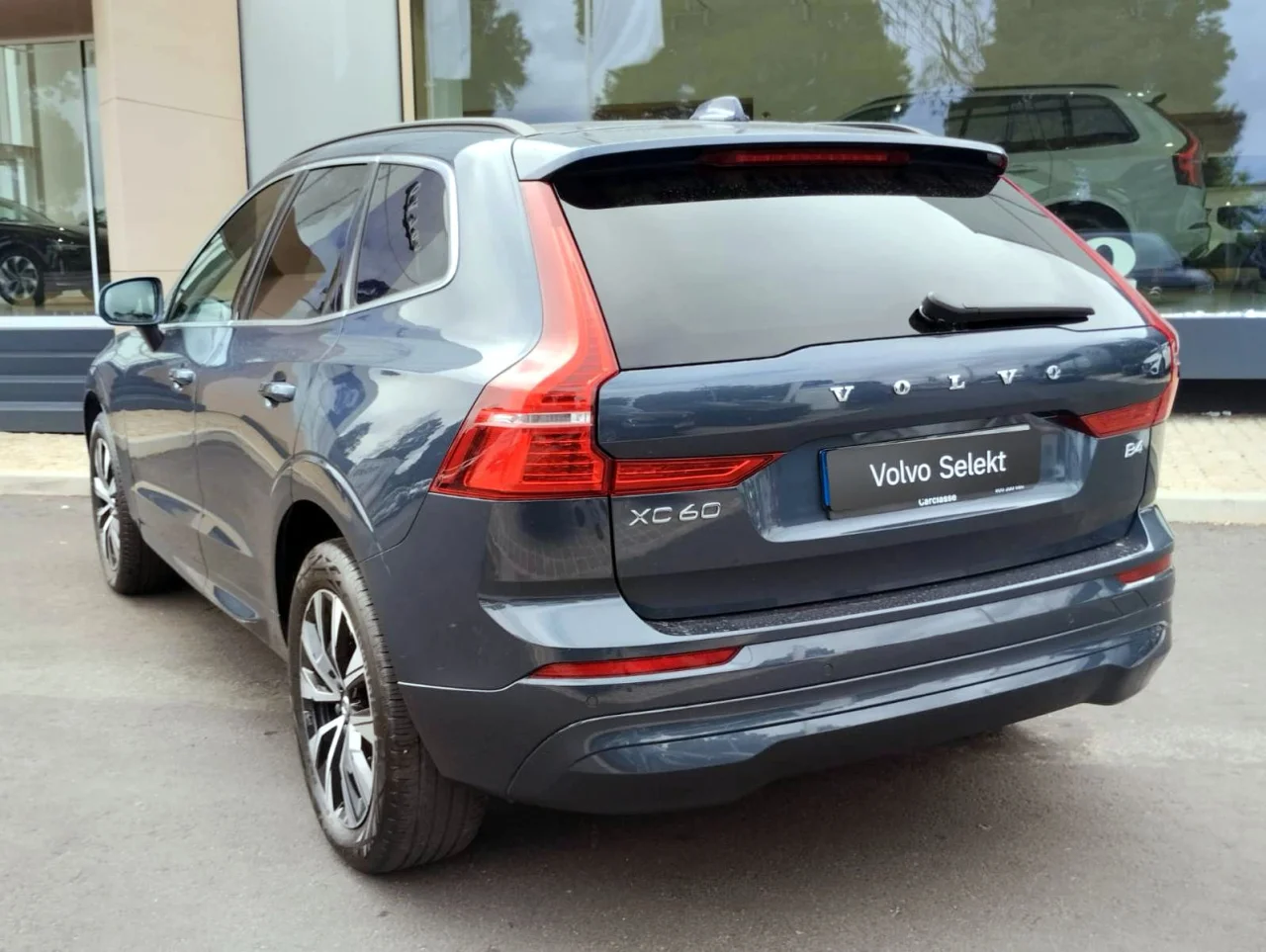 Volvo XC60 Core B4 12