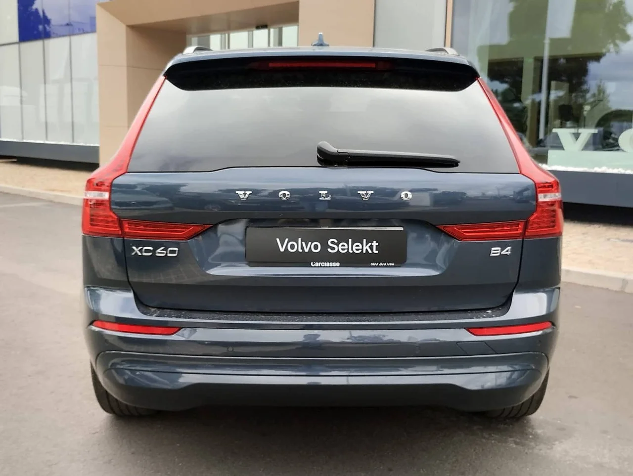 Volvo XC60 Core B4 17