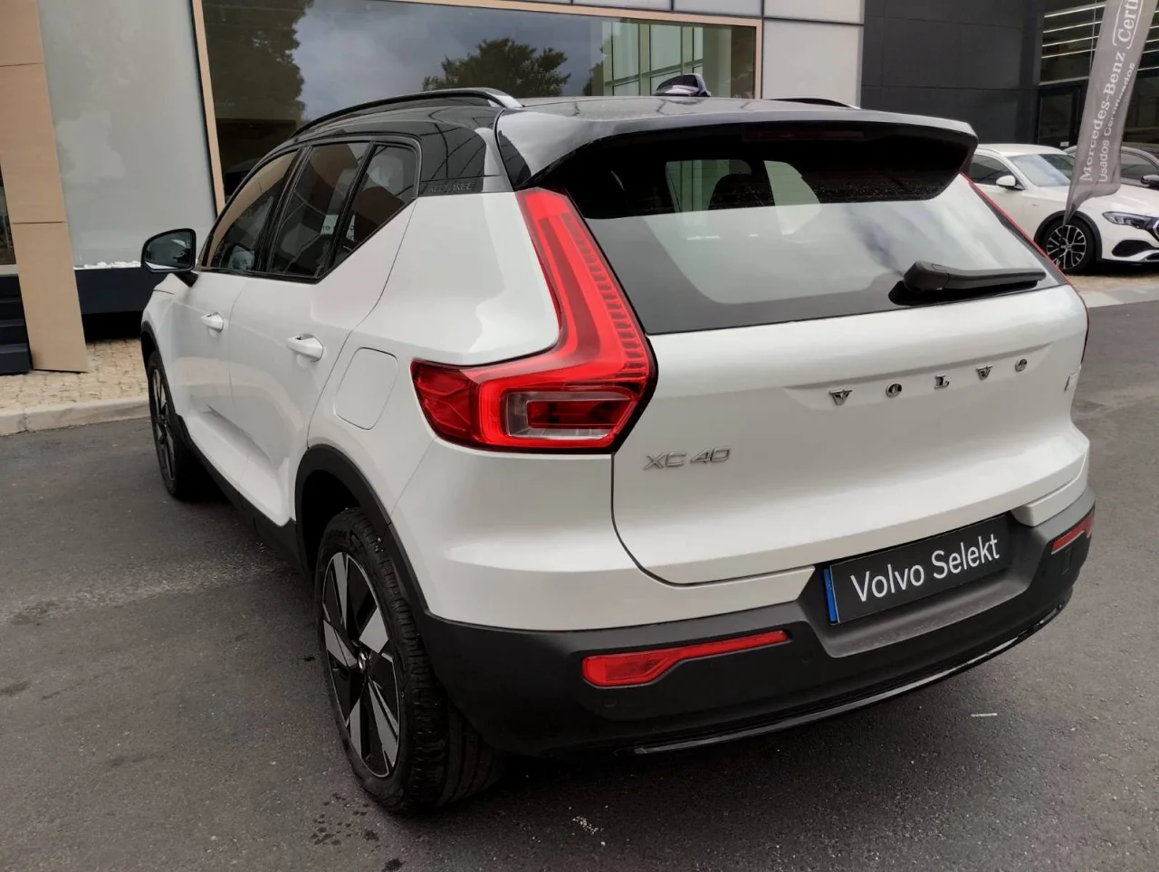 Volvo XC40 Recharge Extended Range Plus 252cv 11
