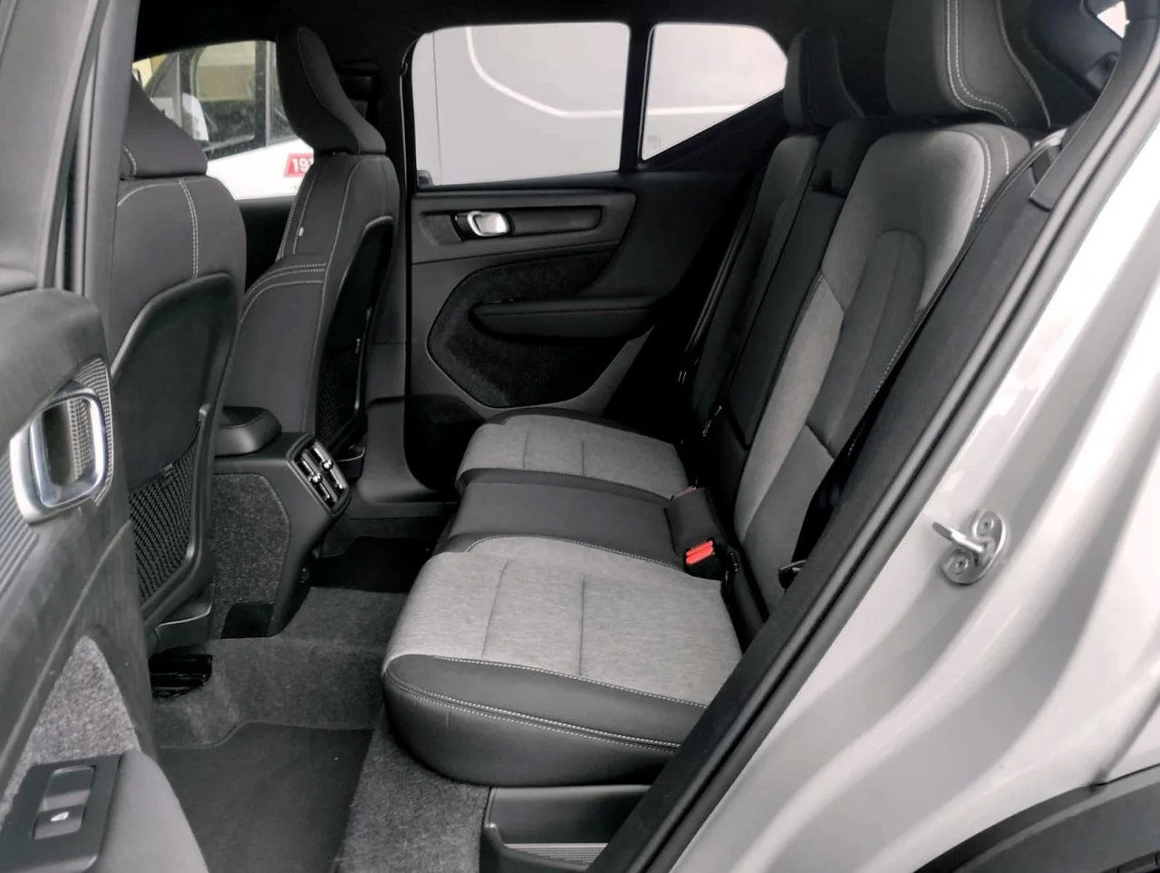 Volvo XC40 B3 Core Auto 7