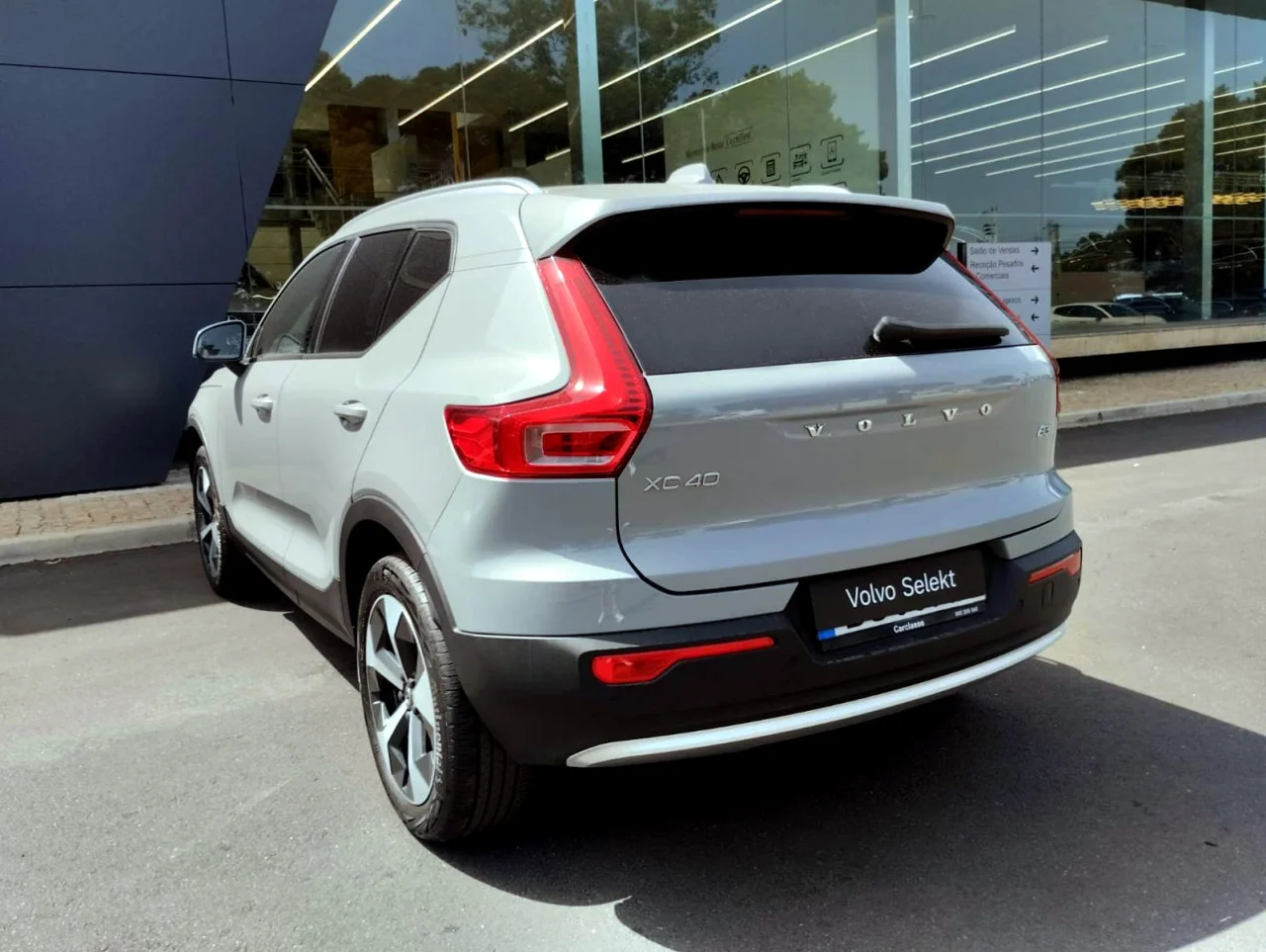 Volvo XC40 B3 Core Auto 11