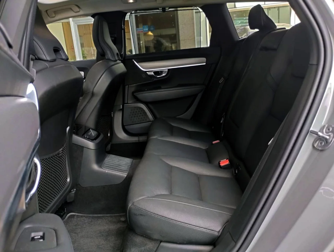 Volvo V90 T6 Plus Dark 7