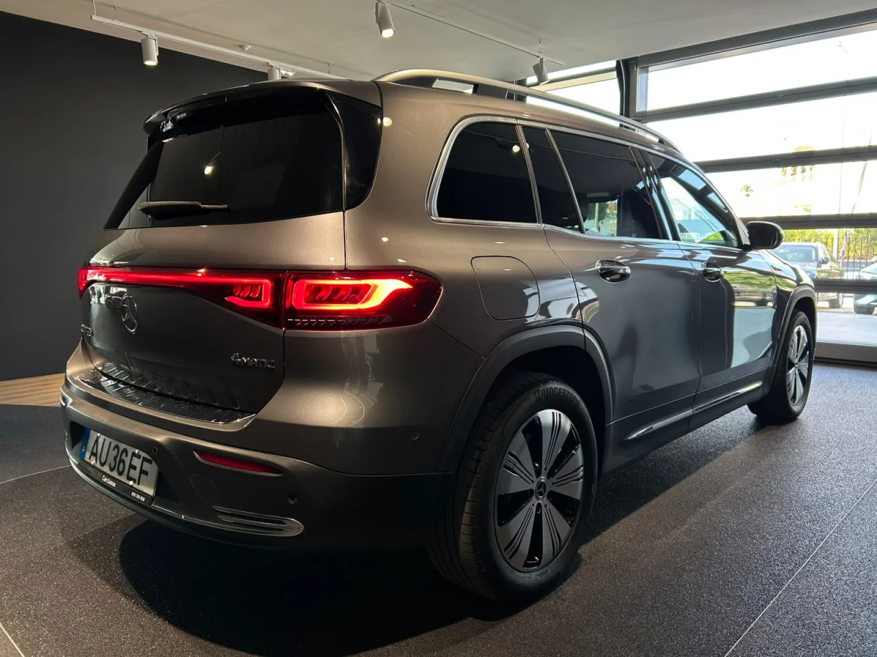 Mercedes Classe EQB 350 Progressive Premium 4 Matic 8