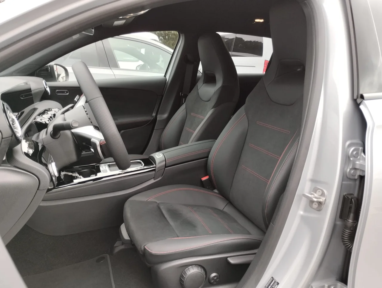 Mercedes Classe A 200 AMG Advanced 4
