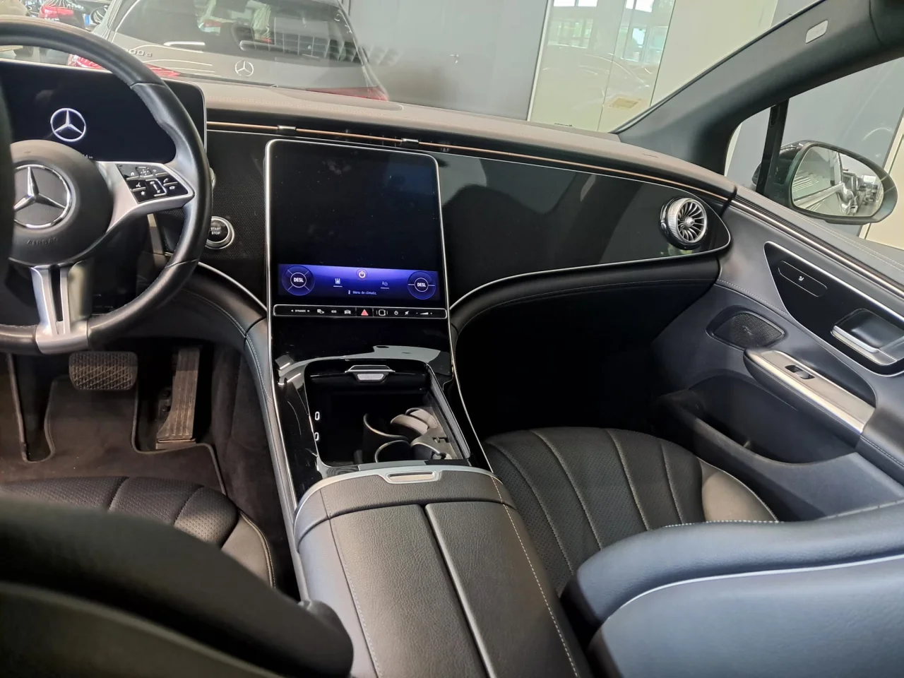 Mercedes Classe EQE 350 Eletric Art Limousine 3