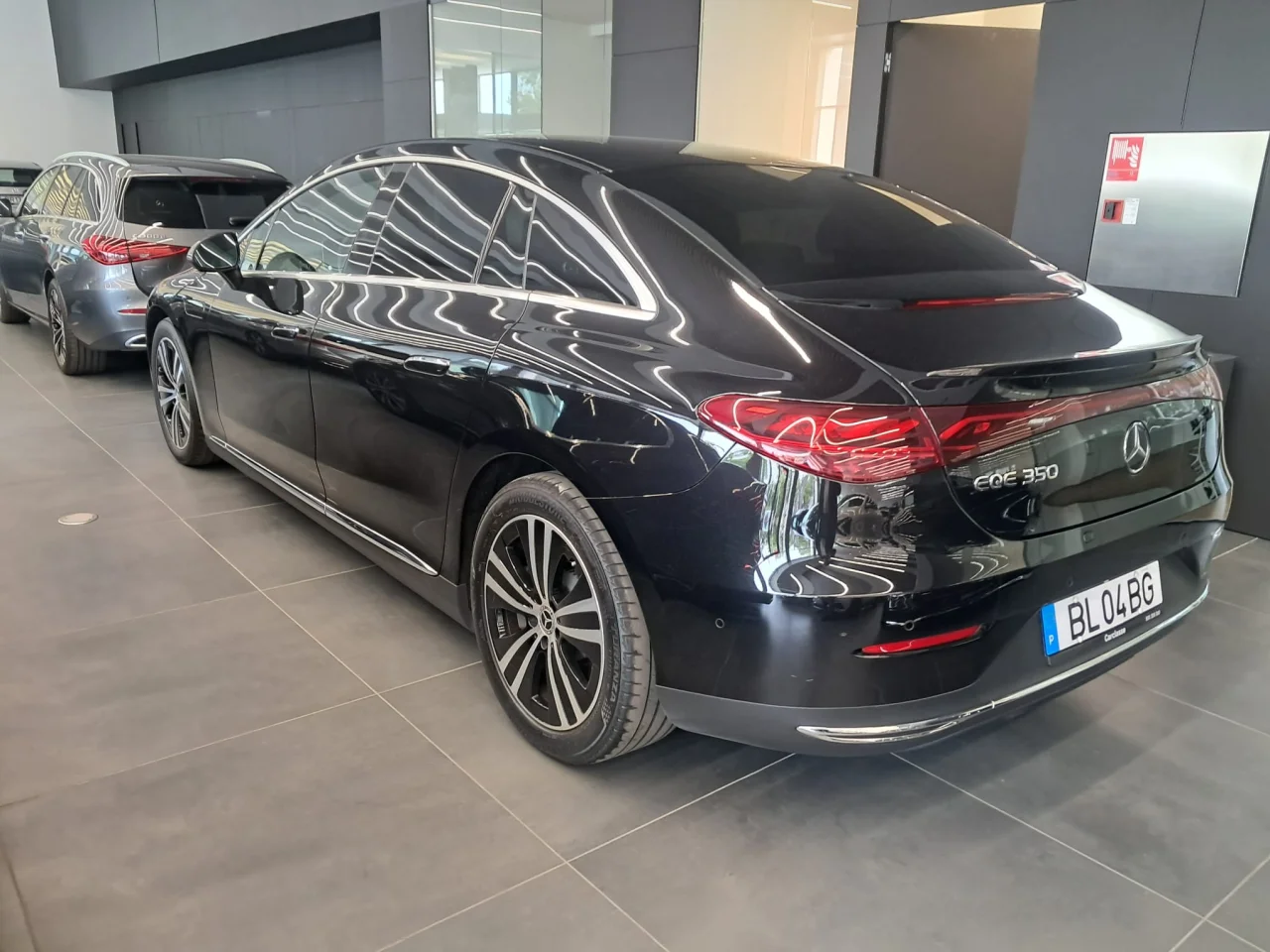Mercedes Classe EQE 350 Eletric Art Limousine 6