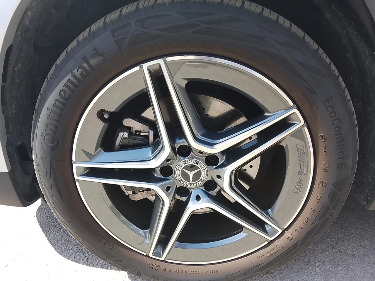 Mercedes Classe GLA 250e AMG Advanced Plus 6
