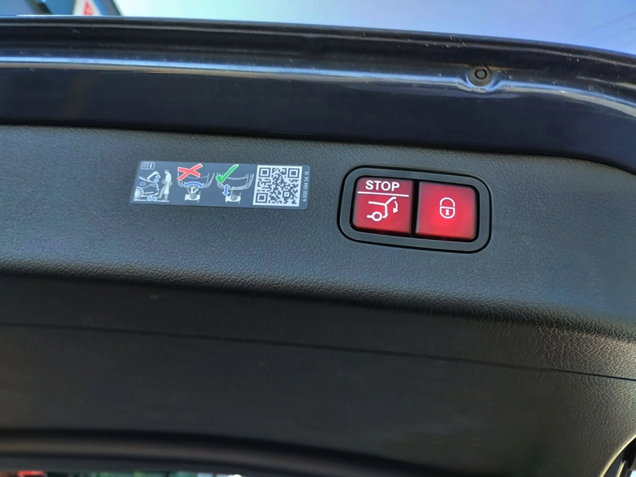 Mercedes Classe C 300d Station AMG Advanced Plus 11