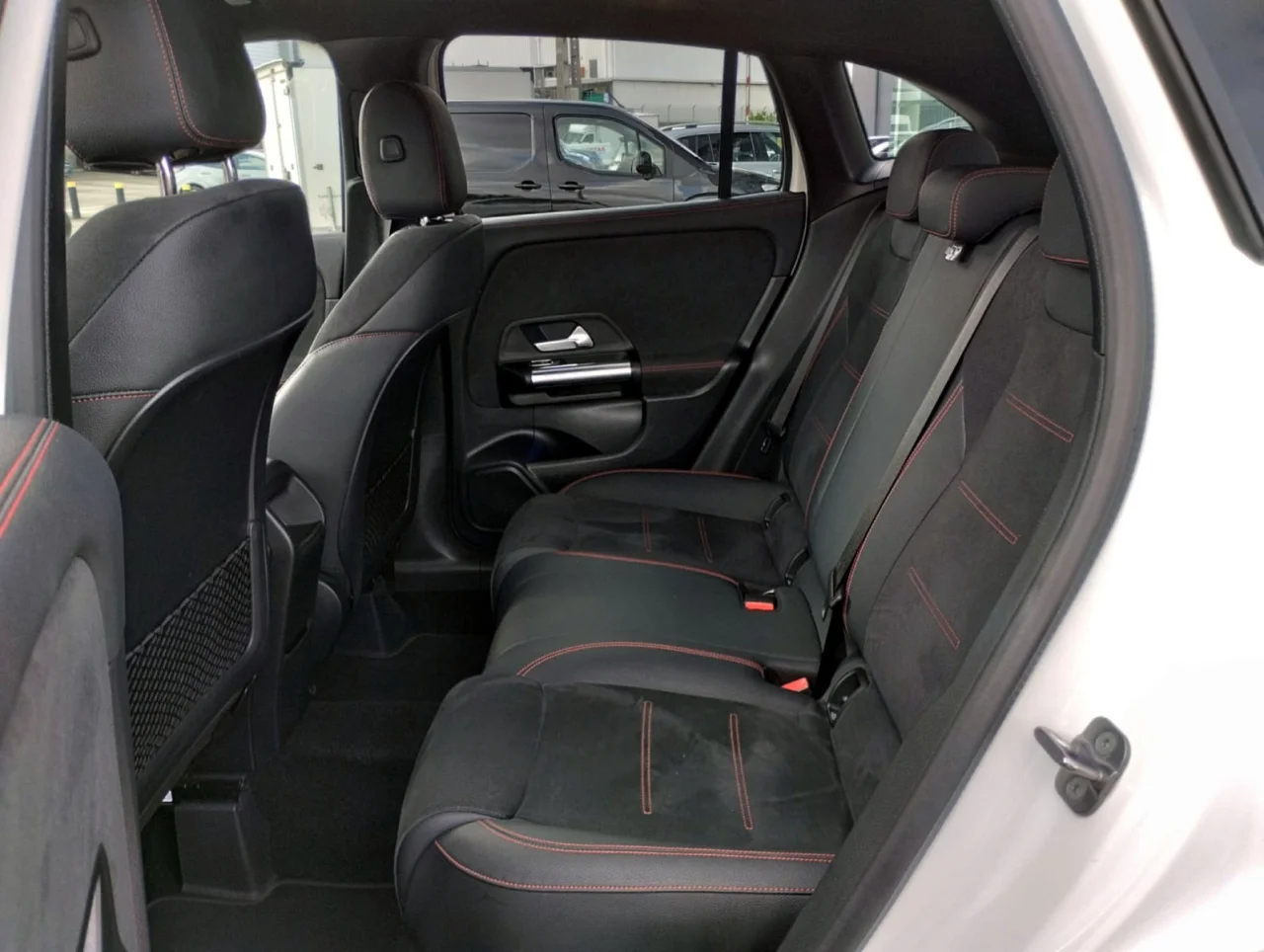 Mercedes Classe GLA 180d AMG 4