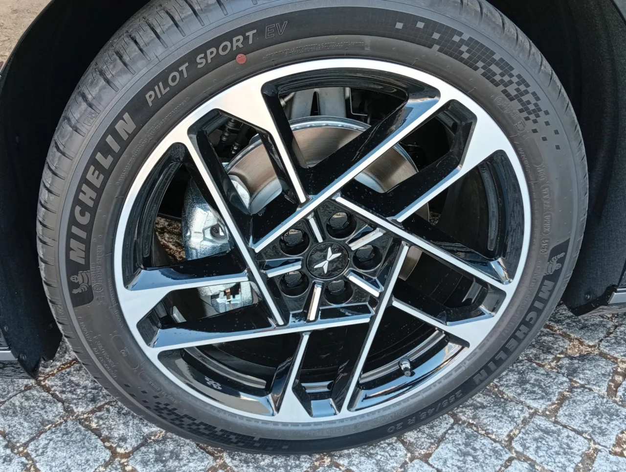 Xpeng P7+ RWD Long Range 74,9 Kwh 313 CV 10
