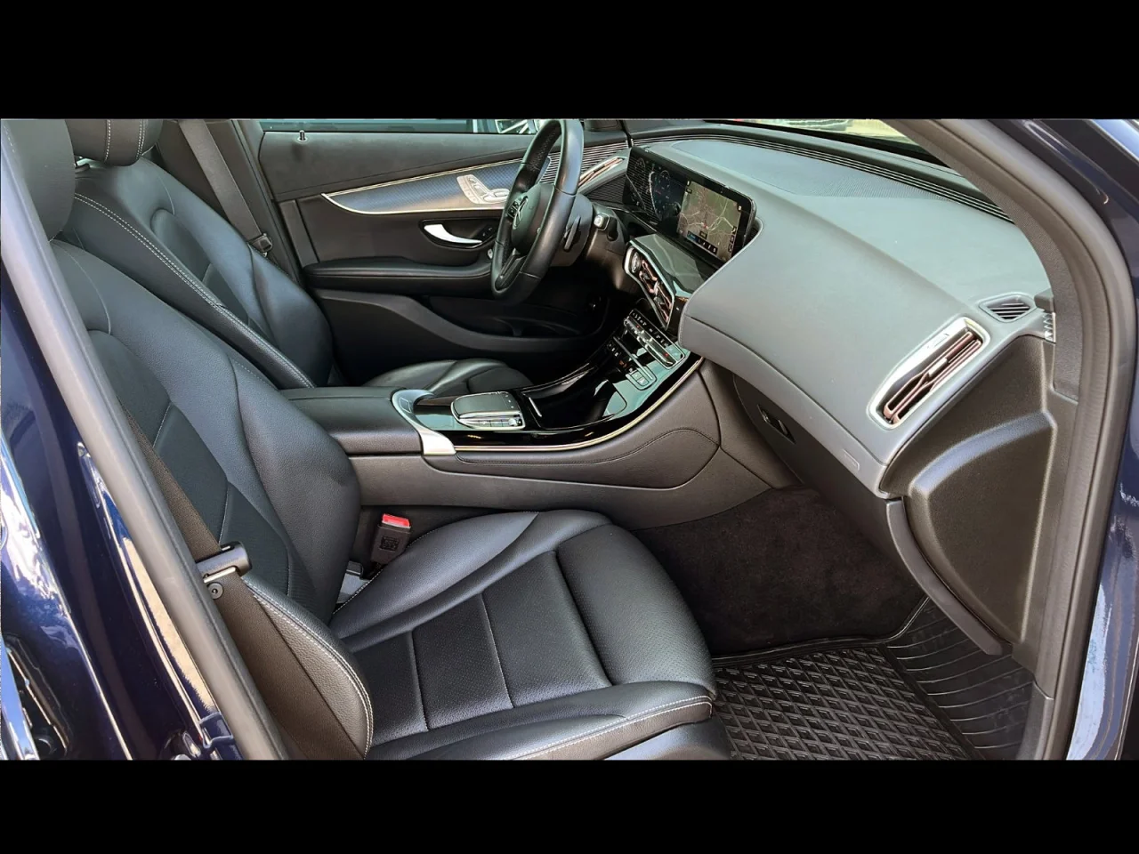 Mercedes Classe EQC 400 2