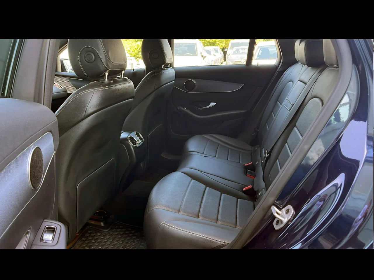 Mercedes Classe EQC 400 5