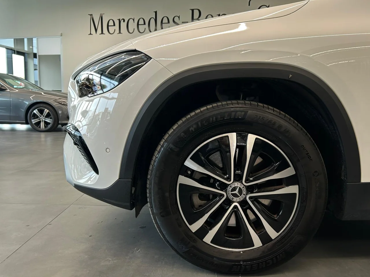 Mercedes GLA 250e 8