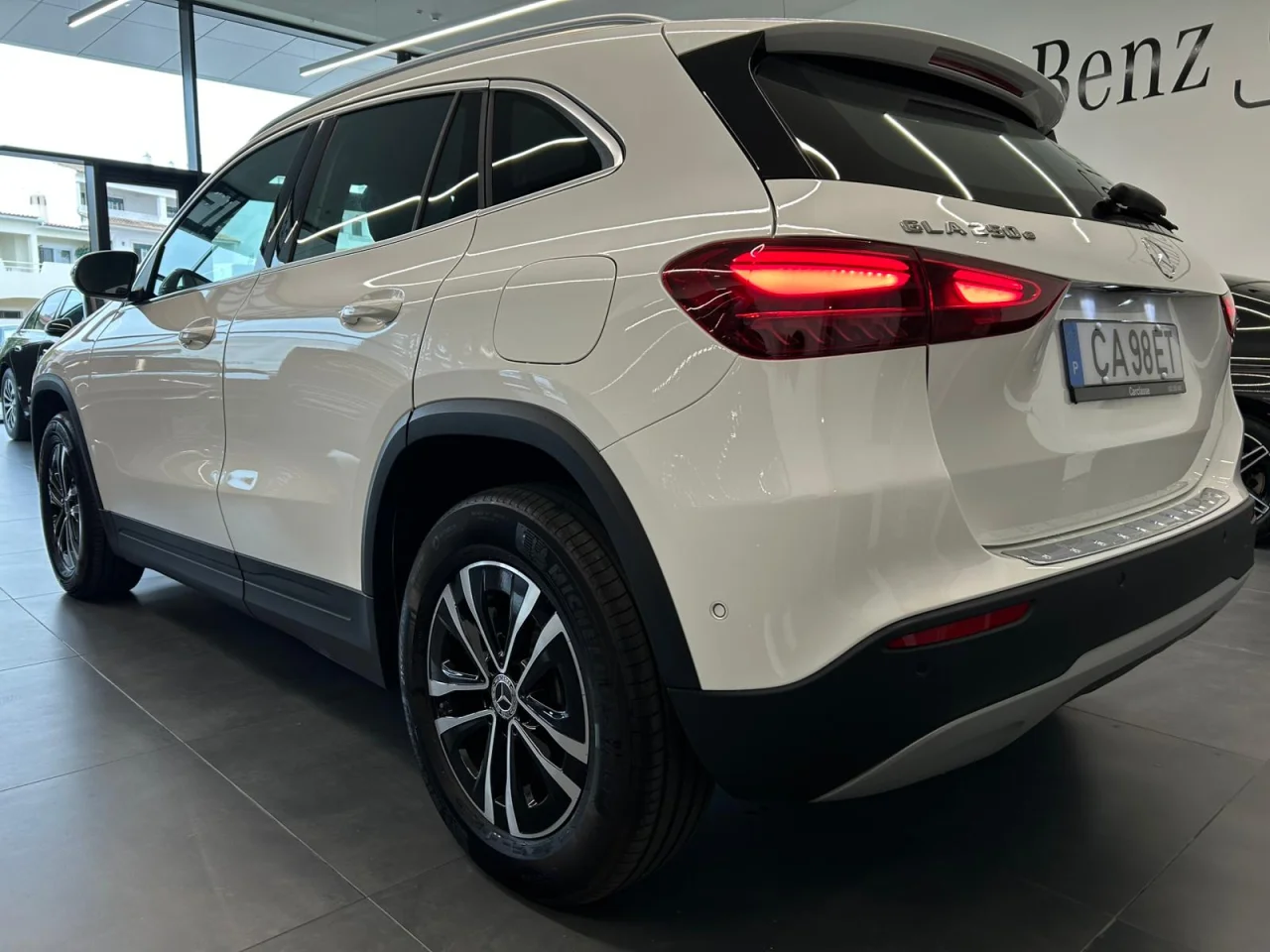 Mercedes GLA 250e 9