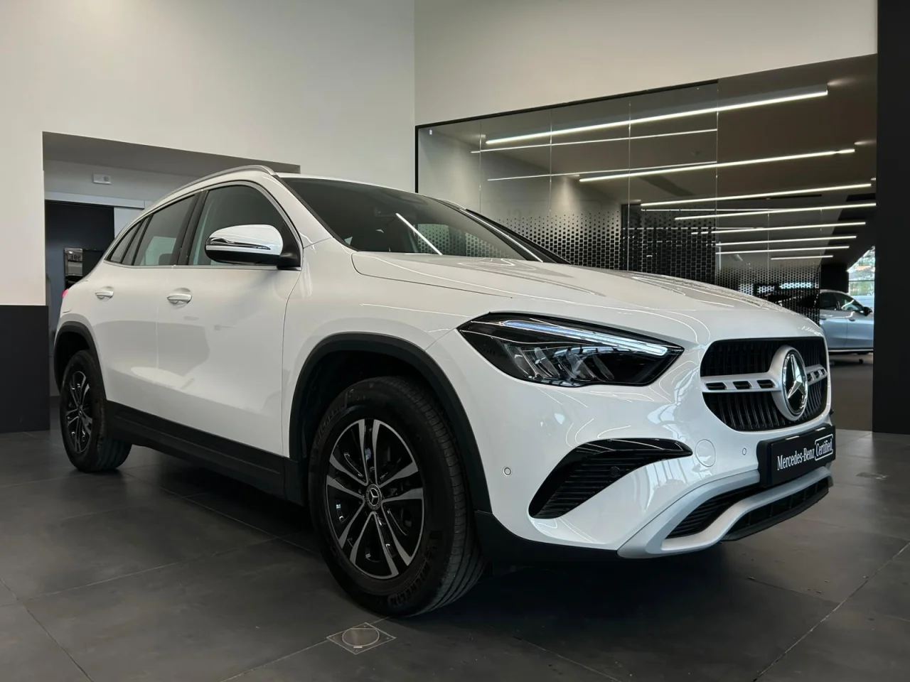 Mercedes GLA 250e 11