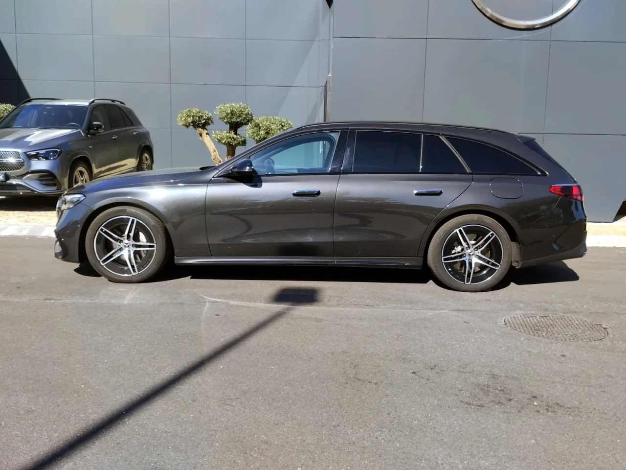 Mercedes Classe E 300e Station AMG Advanced Plus 13