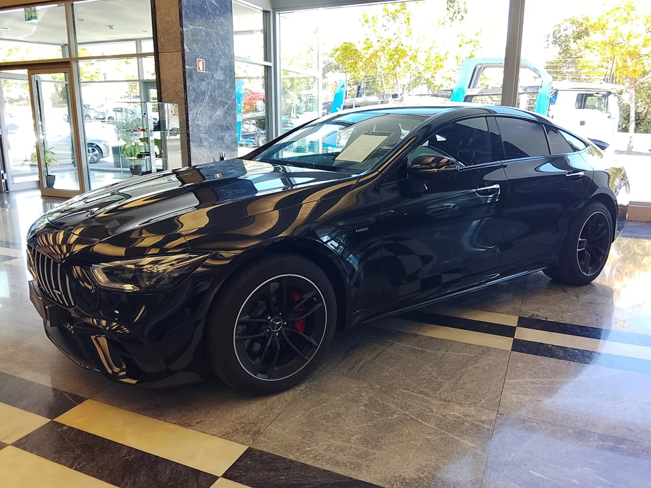 Mercedes AMG GT 43