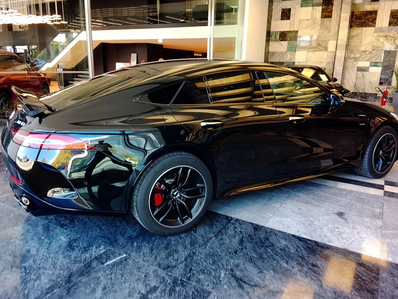 Mercedes AMG GT 43 5