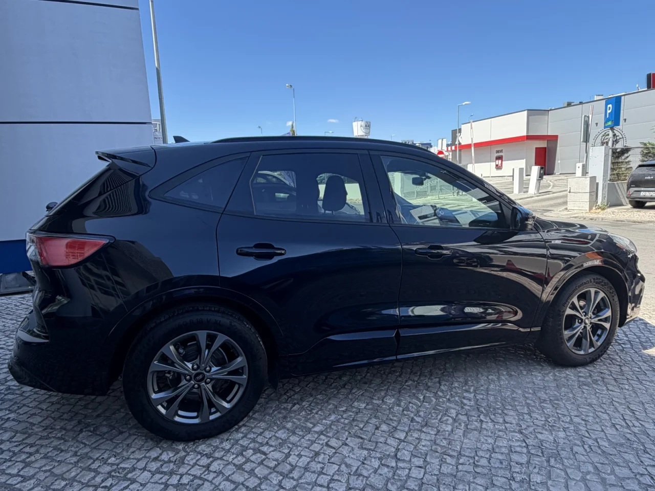 Ford KUGA 1.5 Tdci Ecoblue ST Line 10