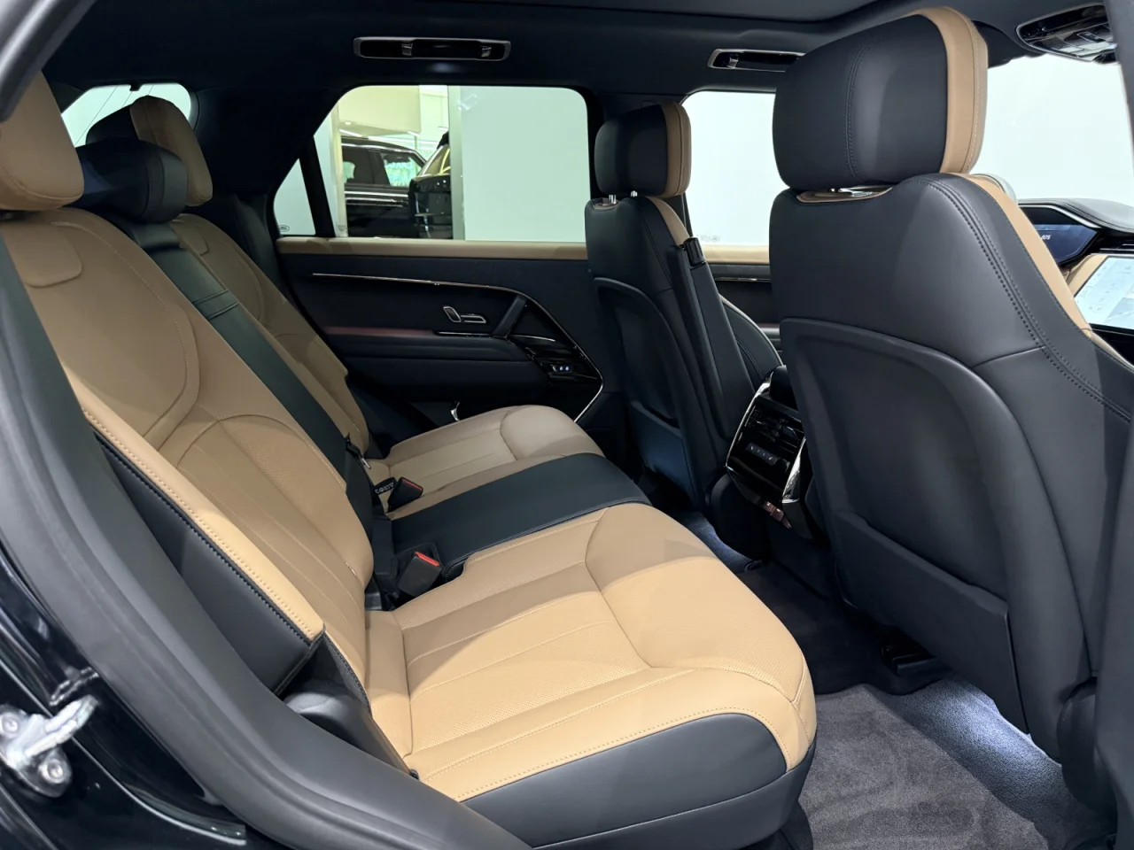 Land Rover Range Rover Sport Dynamic SE P 460e 5