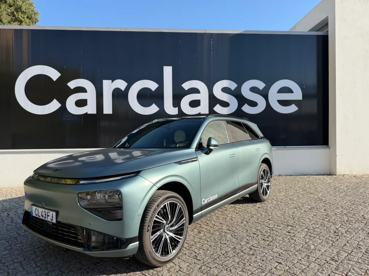 Xpeng G9 98 kWh AWD Performance + Pack Premium