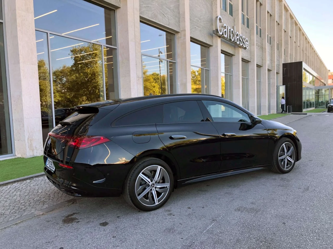 Mercedes Classe CLA 250+ Shooting Brake AMG 9
