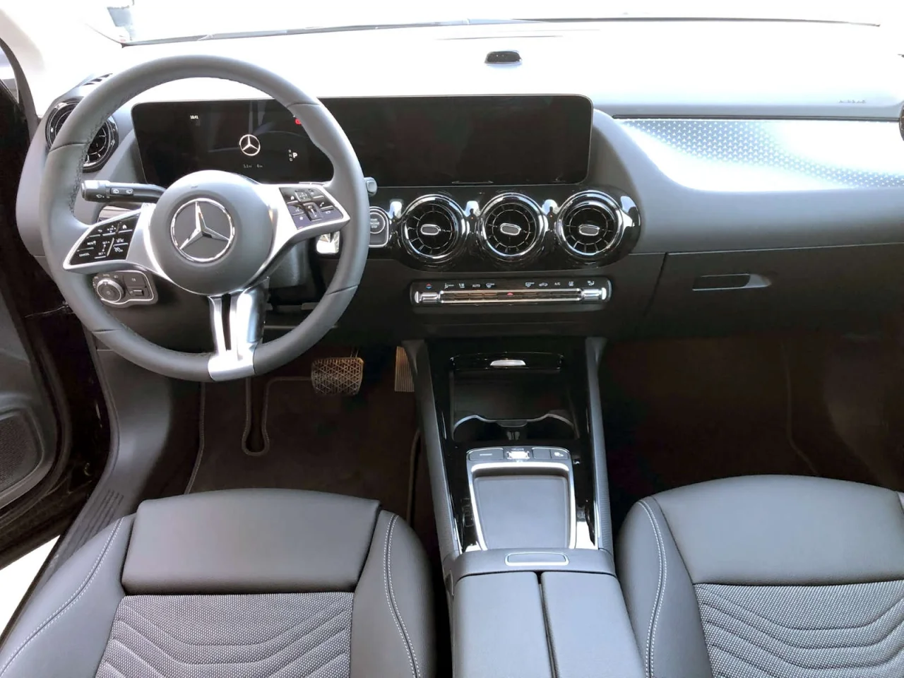Mercedes Classe GLA 250 e Advanced 2