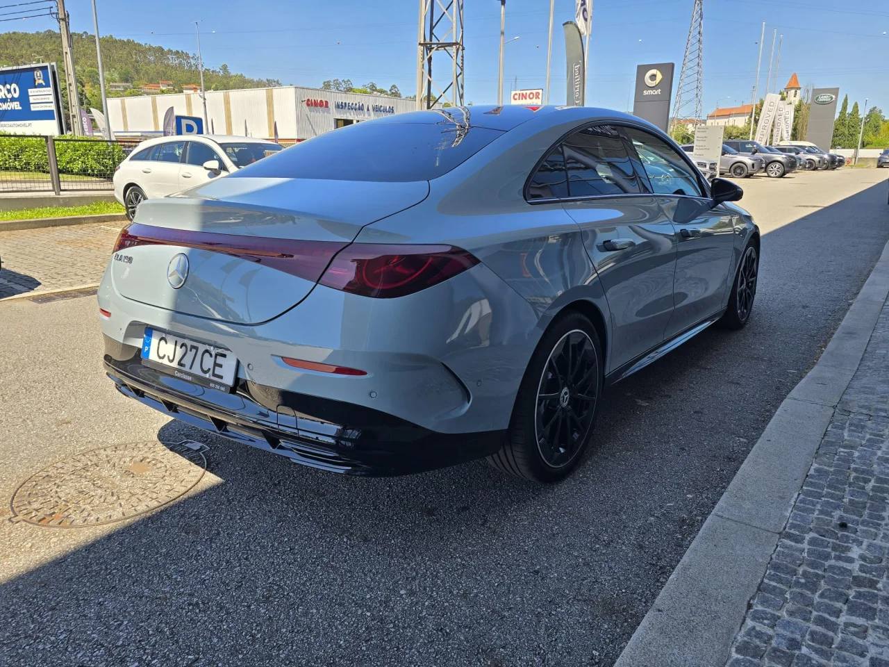 Mercedes Classe CLA 180 AMG Coupé 6