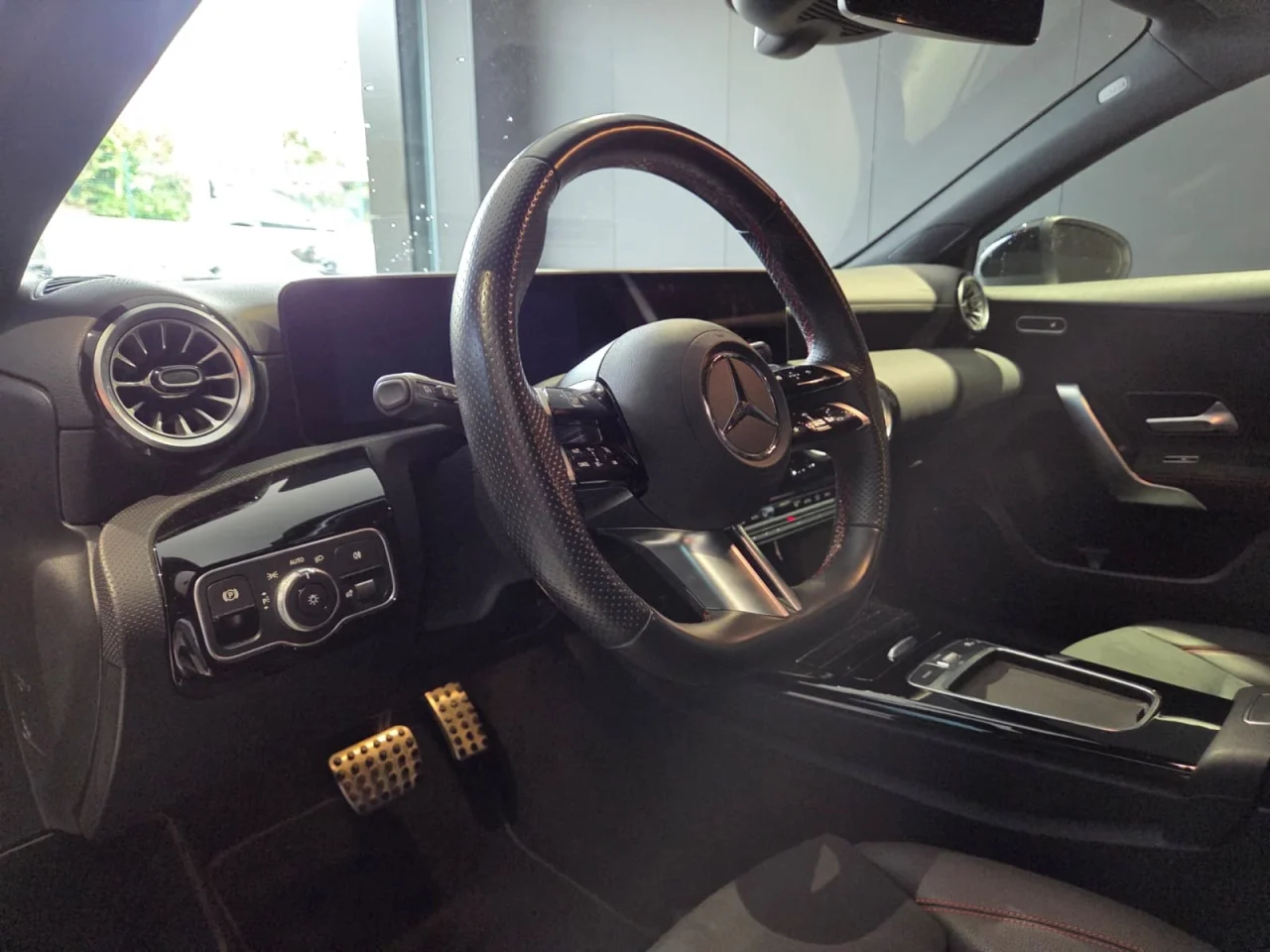 Mercedes Classe A 200 d AMG Premium 1