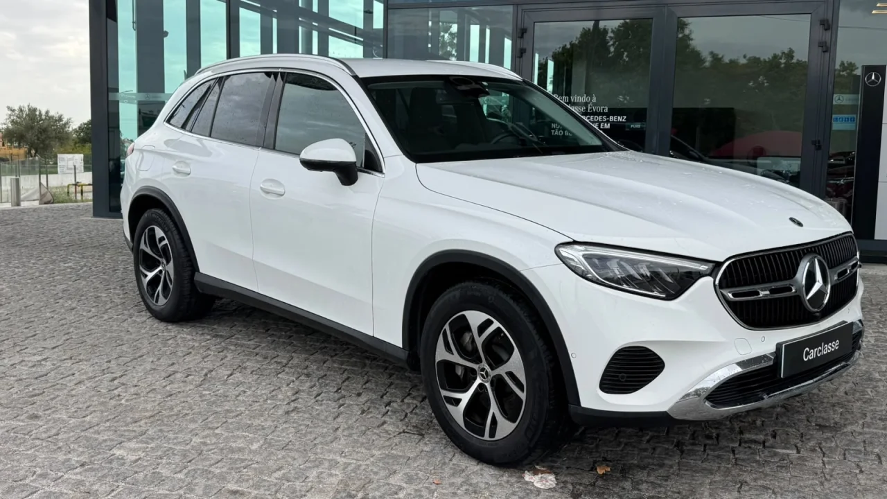 Mercedes Classe GLC 300 e Avantgarde Advanced Plus 4 Matic 11