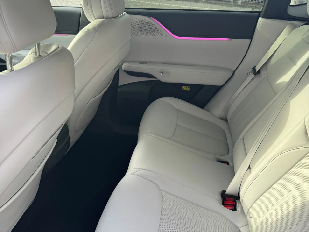 Xpeng G6 RWD Long Range 80.8 Kwh 4