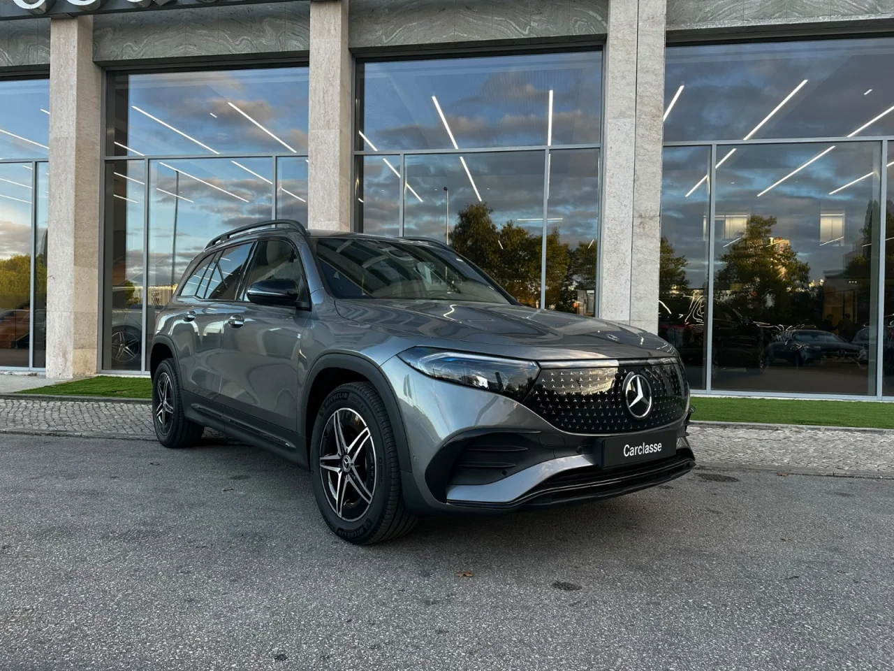 Mercedes Classe EQB 250+ AMG Advanced - 7 Lugares