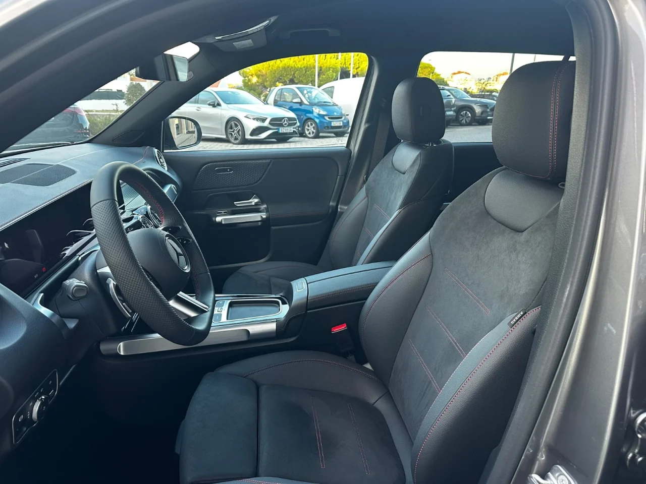 Mercedes Classe EQB 250+ AMG Advanced - 7 Lugares 3