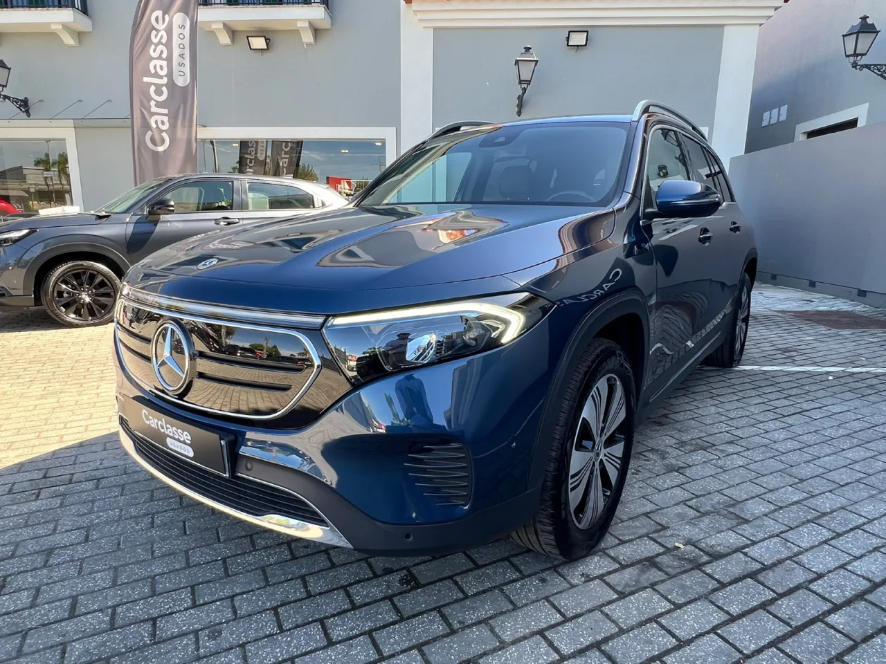 Mercedes Classe EQB 250 Progressive Advanced 7 Lugares 12