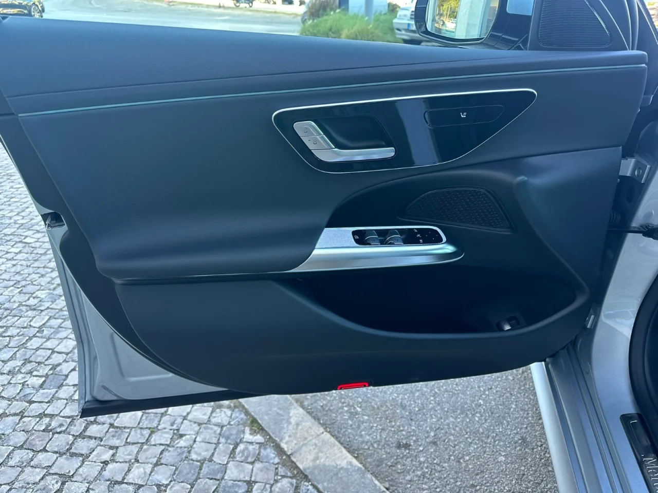 Mercedes Classe E 300 de Station Avantgarde Advanced 4