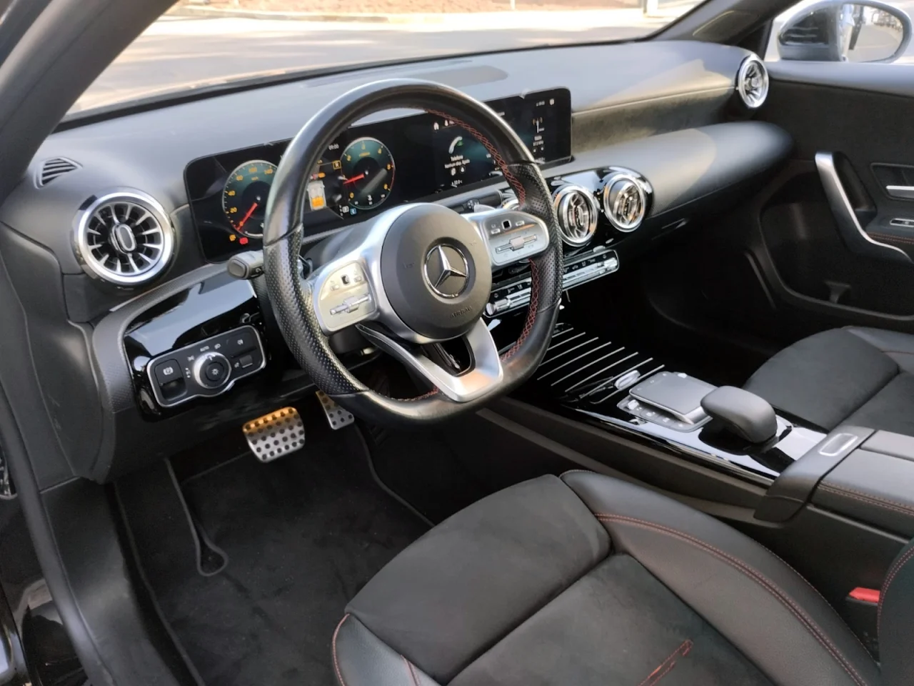 Mercedes Classe A 180 d AMG Limousine 1