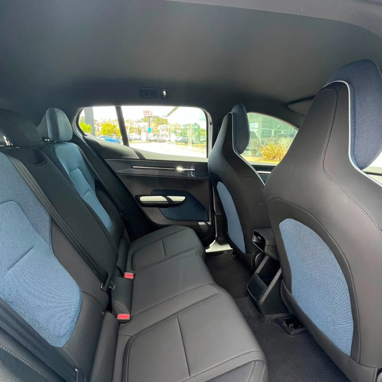 Volvo EX 30 Core 5