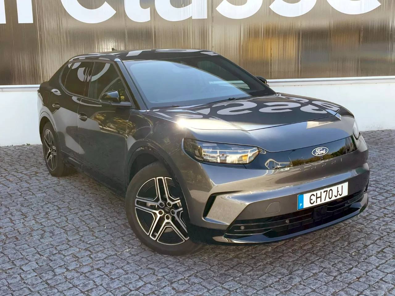 Ford Capri Premium - Autonomia Alargada 13