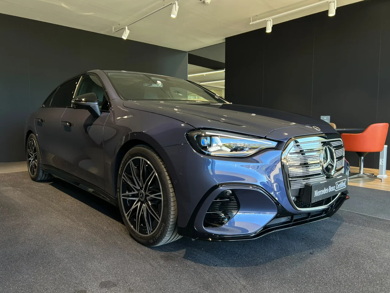 Mercedes Classe C 400 EQ AMG Limousine 13
